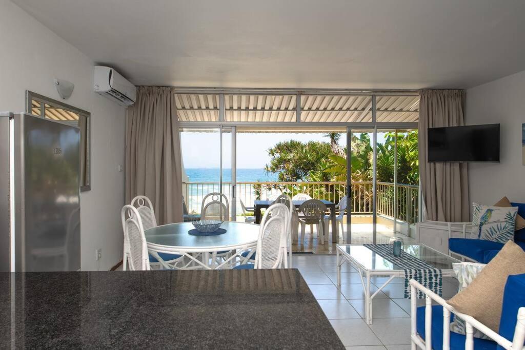 8 Bronze Bay Umhlanga Rocks Apartment