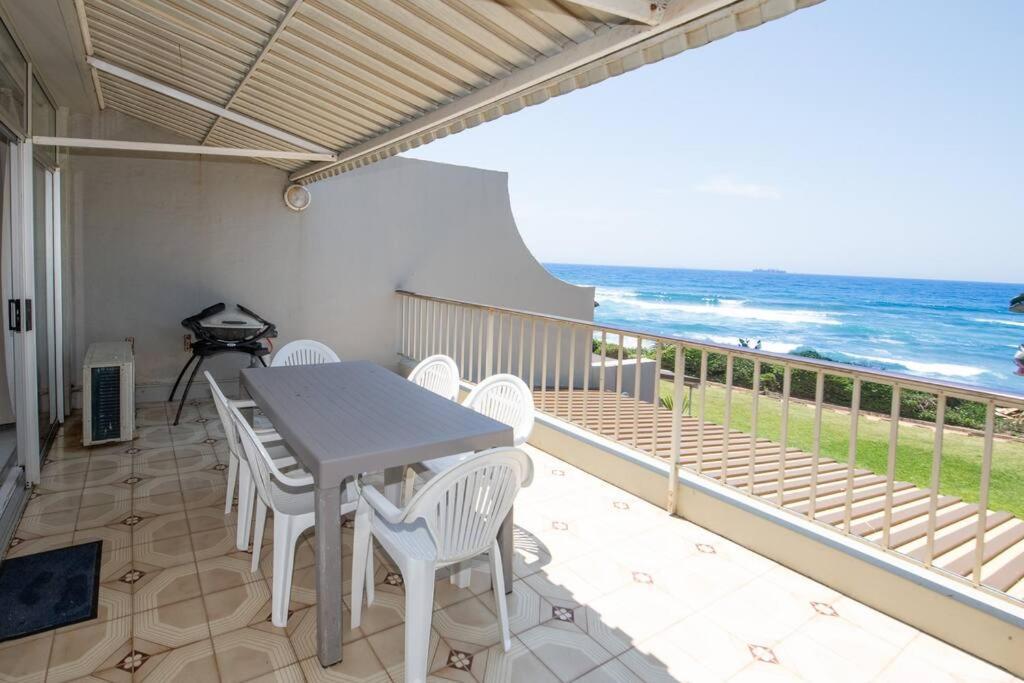 8 Bronze Bay Umhlanga Rocks Apartment