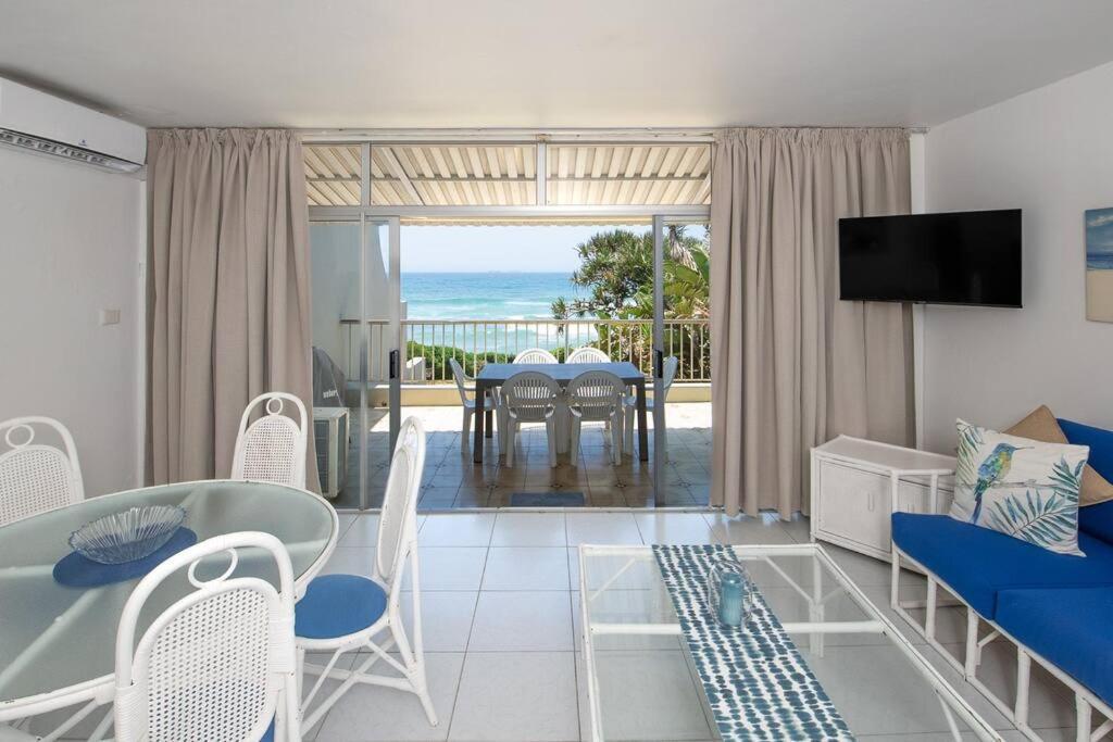 8 Bronze Bay Umhlanga Rocks Apartment